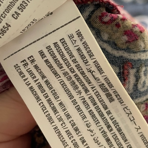 Abercrombie & Fitch Shorts - Picture 5 of 5